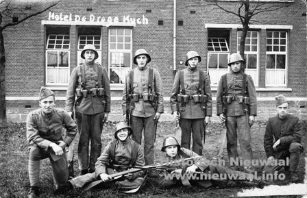 Militairen 003