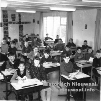 school 0049