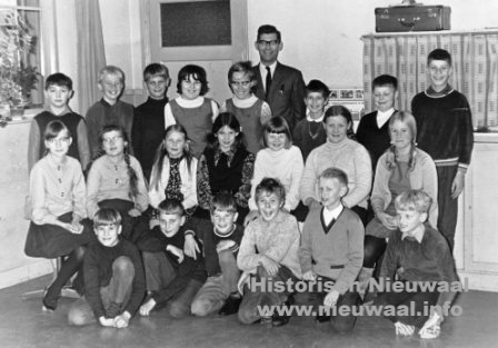 school 0068 1968